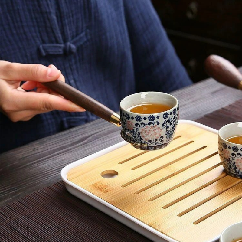 Conjunto Flor de Porcelana - Bule Infusor de Chá Rotativo